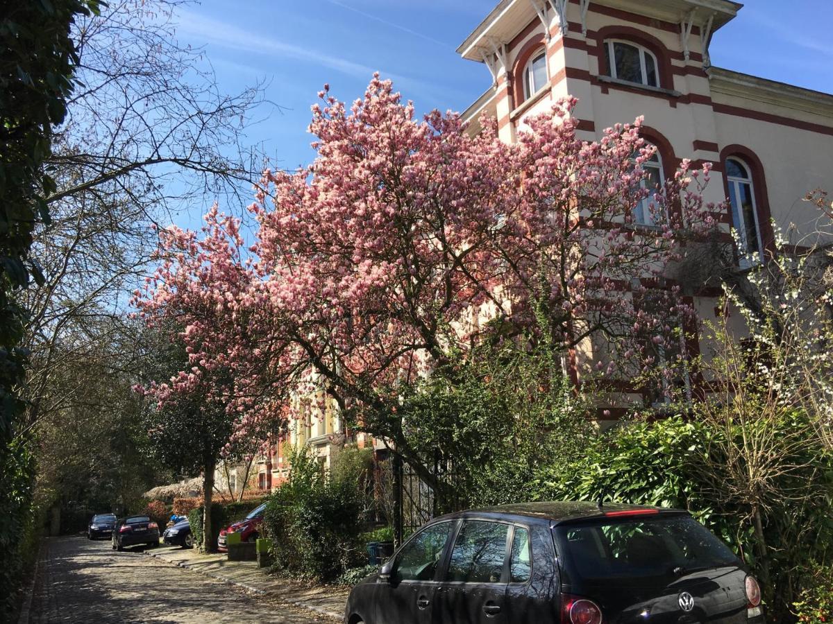 Blue Alice Brussels Aparthotel Εξωτερικό φωτογραφία